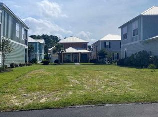 399 Lumbee Cir #102, Pawleys Island, SC 29585