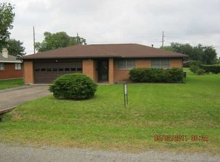 1306 Droddy Dr, Port Neches, TX 77651
