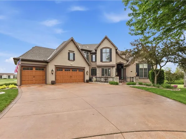 10619 N Garfield Ave, Kansas City, MO 64155