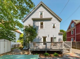 14 Victoria St #2, Somerville, MA 02144
