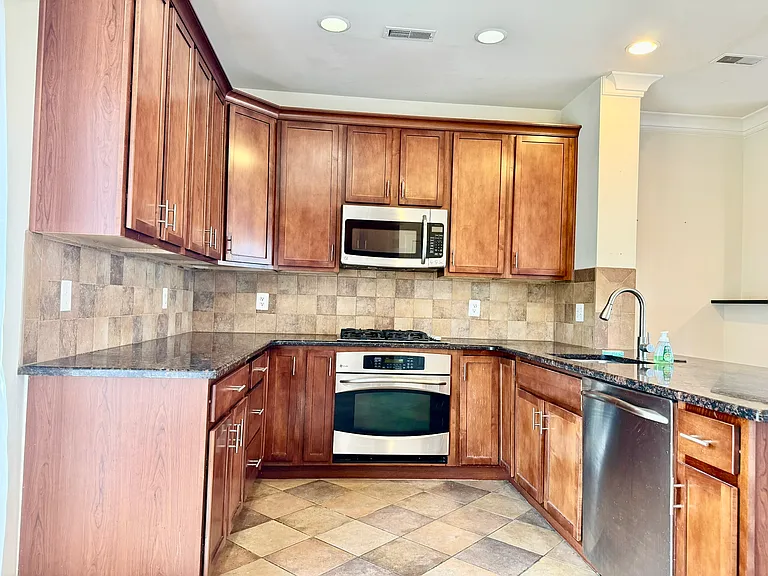 5610 Baltimore Ave — Photo 6