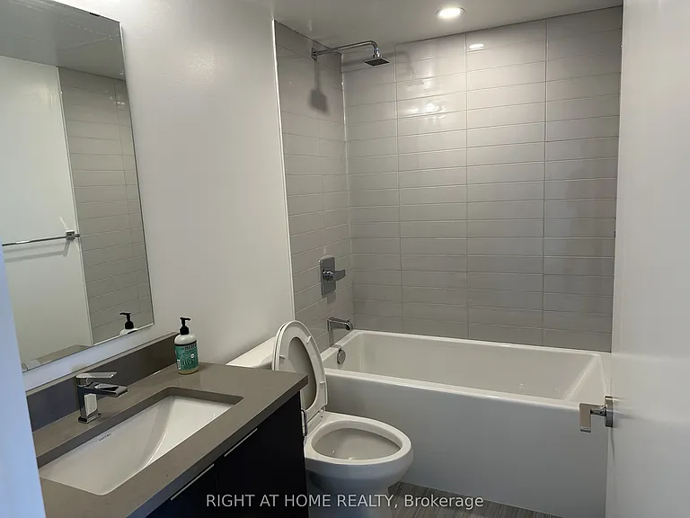 2033 Kennedy Rd #1808 — Photo 15