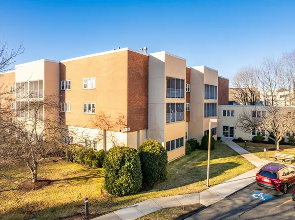 75 Washington Avenue #4-103, Hamden, CT 06518