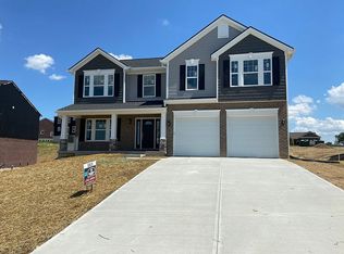 1736 Elmburn Ln, Hebron, KY 41048