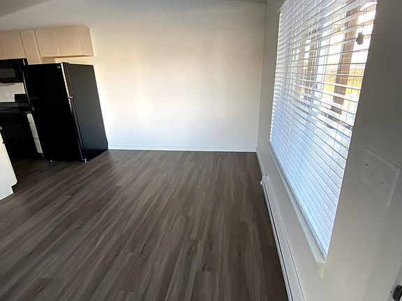 5th image of 3255 Fen Way Unit C