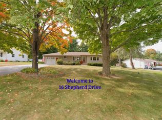 16 Shepherd Dr, Troy, NY 12180