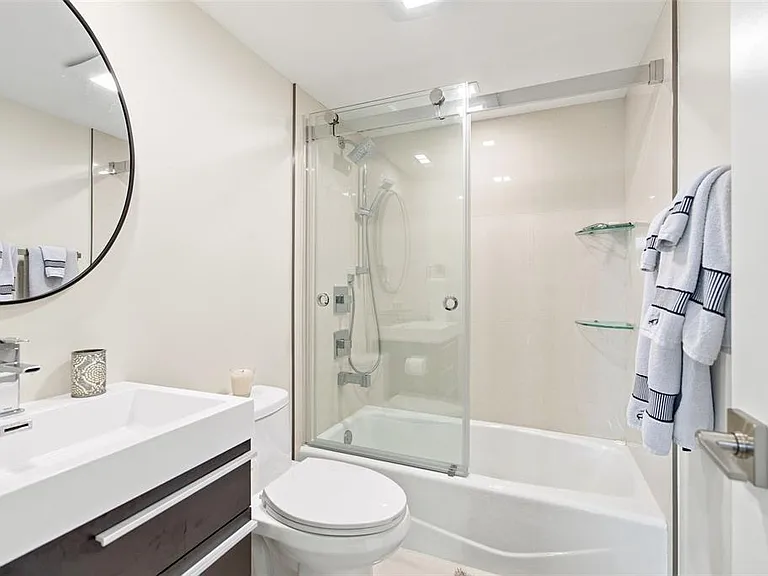 707 S Gulfstream Ave #207 — Photo 35