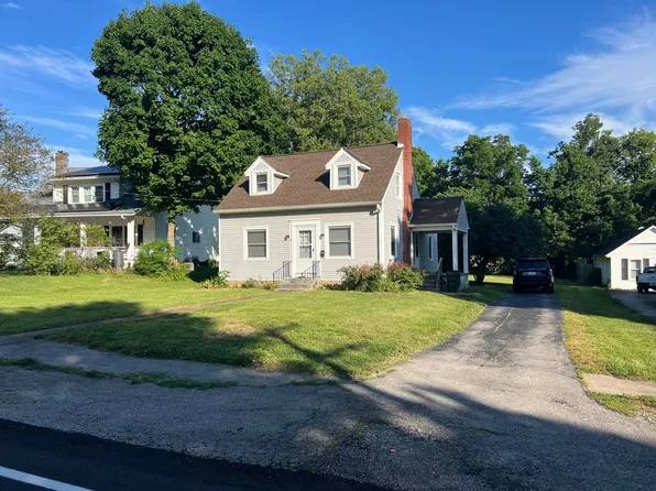 125 Camden Ave, Versailles, KY 40383