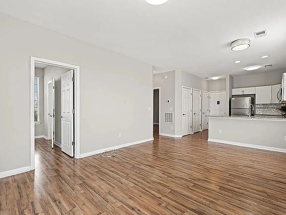 3rd image of 478 River Oaks Dr #59J-59J-59