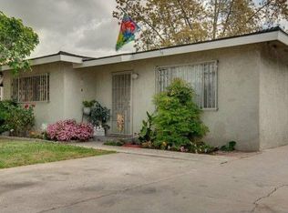 1123 S Flower St, Santa Ana, CA 92707