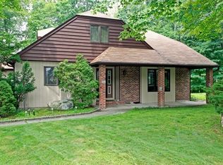 3 Posey Rd, Putnam Valley, NY 10579