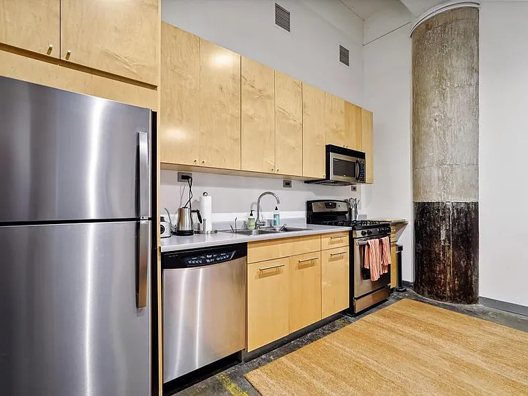 700 Washington Ave N #207 — Photo 11
