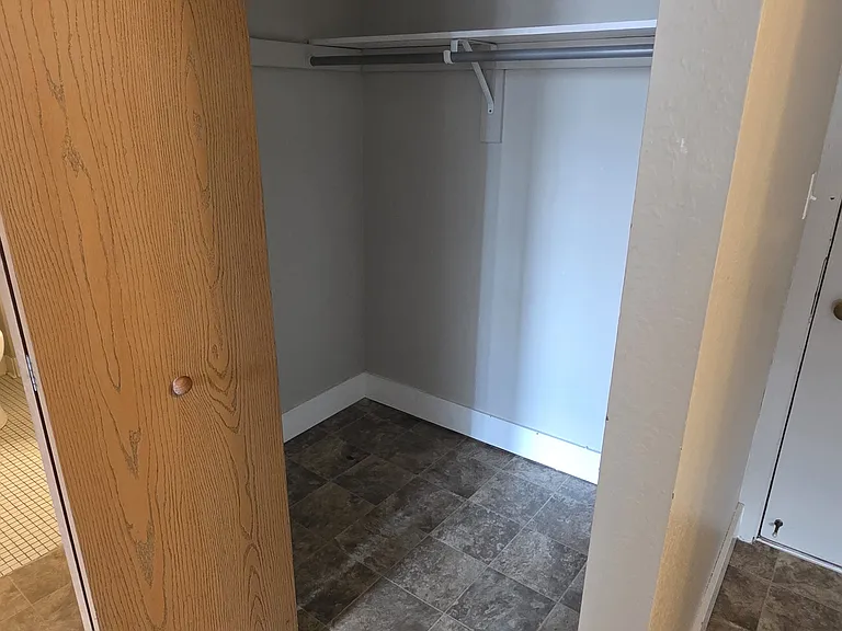 7th Place Apartments — Photo 46
