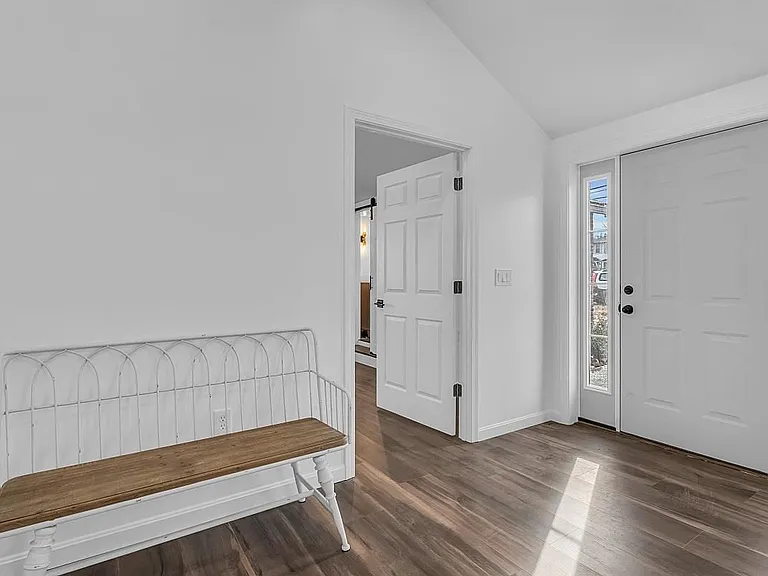 297 Elm St — Photo 10