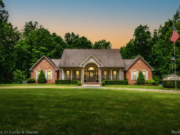 11550 Mount Hope Rd, Munith, MI 49259