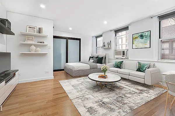 1st image of 155 E 49th St #6E