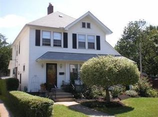 2189 Mars Ave, Lakewood, OH 44107
