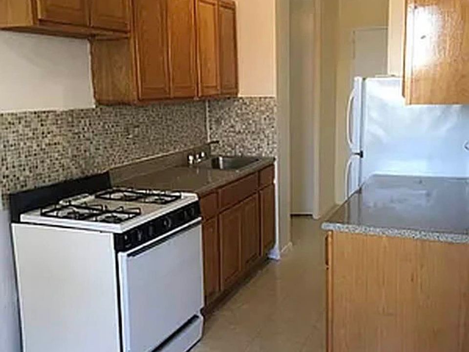 1st image of 880 Thieriot Ave APT 12C