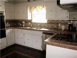 5th image of 11938 Summerdale St
