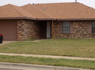 1017 Homestead Dr, Lubbock, TX 79416