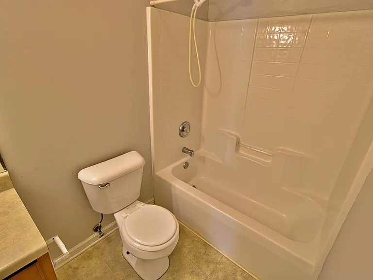 213 Bridgemont Way — Photo 14