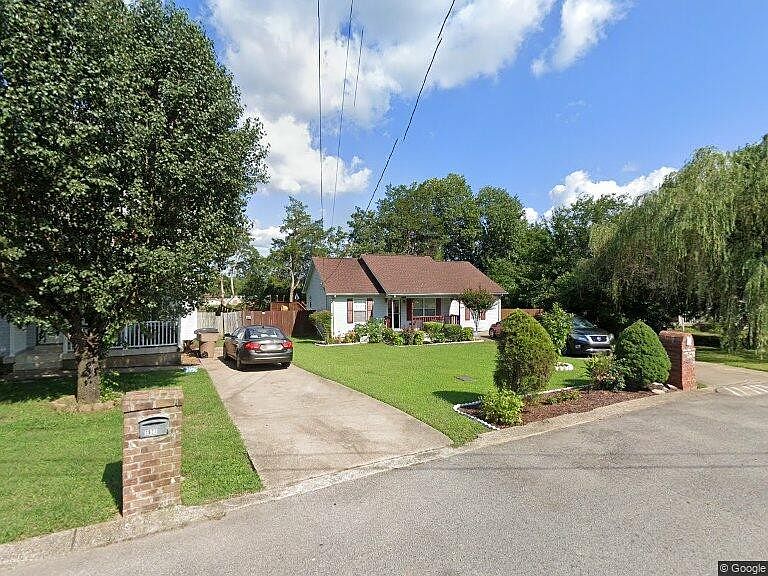 1st image of 1525 Water Oak Ct