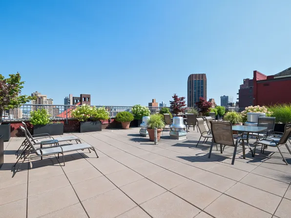 244 Madison Avenue image 8 of 9