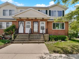 6235 Burchell Rd, Far Rockaway, NY 11692