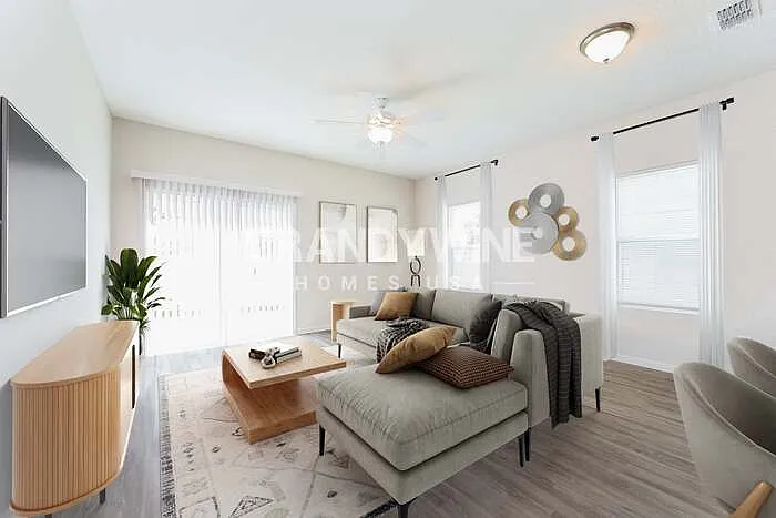 4 bed, 2.5 bath, 1549 sqft, $2,149 — Photo 3