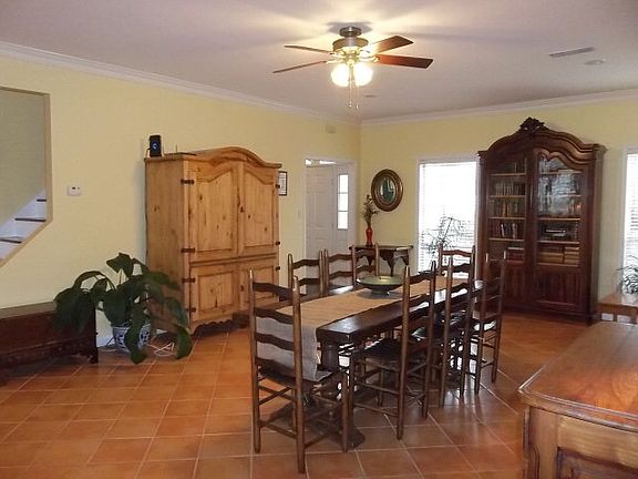 2nd image of 512 Deer Creek Dr
