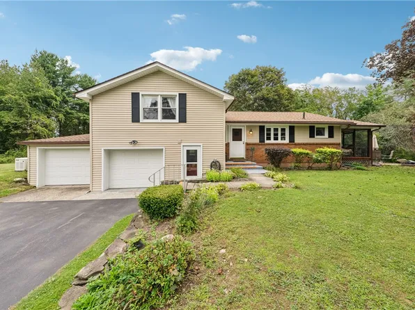 345 Liberty St, Warsaw, NY 14569