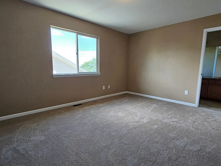 13955 E 107th Ave — Photo 10