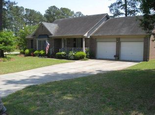 703 Larkspur Dr, Fayetteville, NC 28311