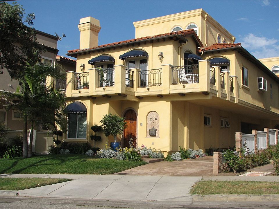 1st image of 208 Camino Real #A