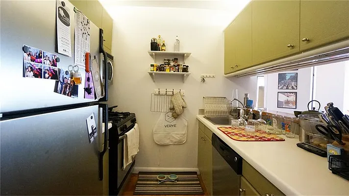 Rented by R New York | media 5