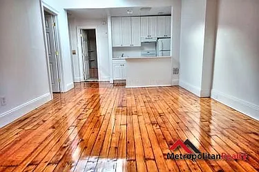 Rented by Metropolitan Realty