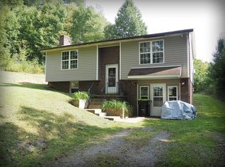 823 Soapstone Rd, Galax, VA 24333