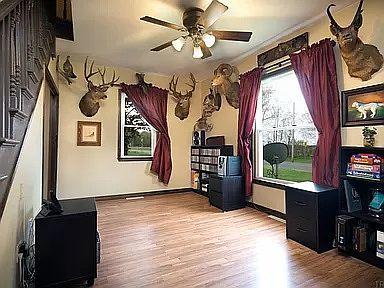 4th image of 69482 Tamarack Rd