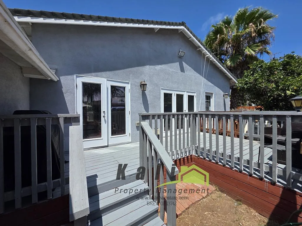 536 Davidson St, unit-e — Photo 1