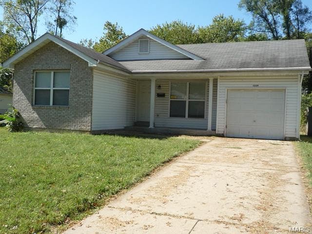 1st image of 10109 Earl Dr