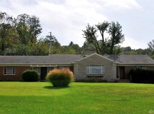 660 W Dorothy Ln, Dayton, OH 45419