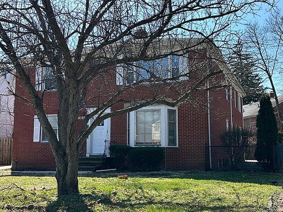2nd image of 18314 Chagrin Blvd
