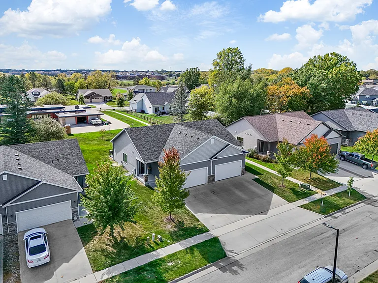 3724 Marigold Dr — Photo 31
