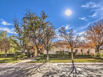 9805 Winter Palace Dr, Las Vegas, NV, 89145