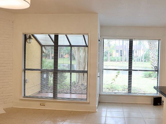 4th image of 794 Sandpiper Ln