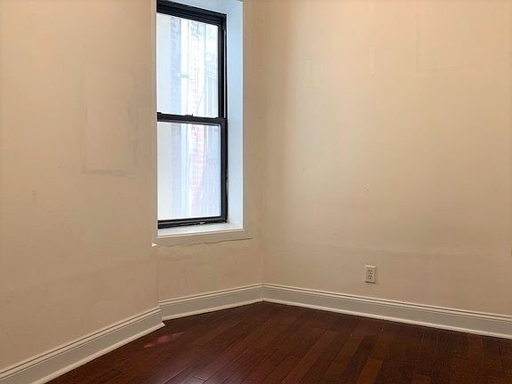 5th image of 159 2nd Ave APT 7