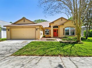 5840 Heronview Crescent Dr, Lithia, FL 33547