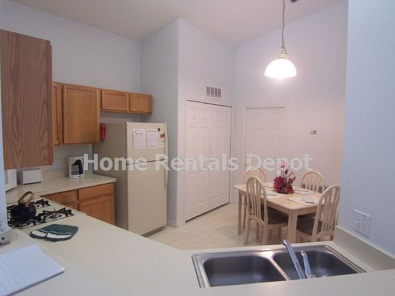 2nd image of 5123 Violet Ln
