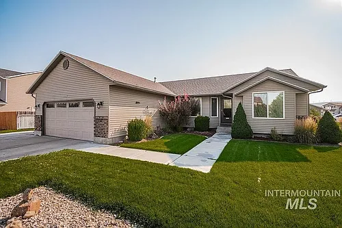 2221 S Frontier Dr Photo 1 2221 S Frontier Dr Photo 1