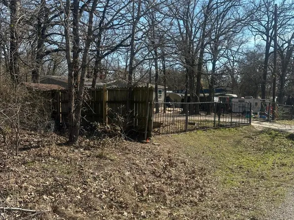 155 Spearman St, Mabank, TX 75156